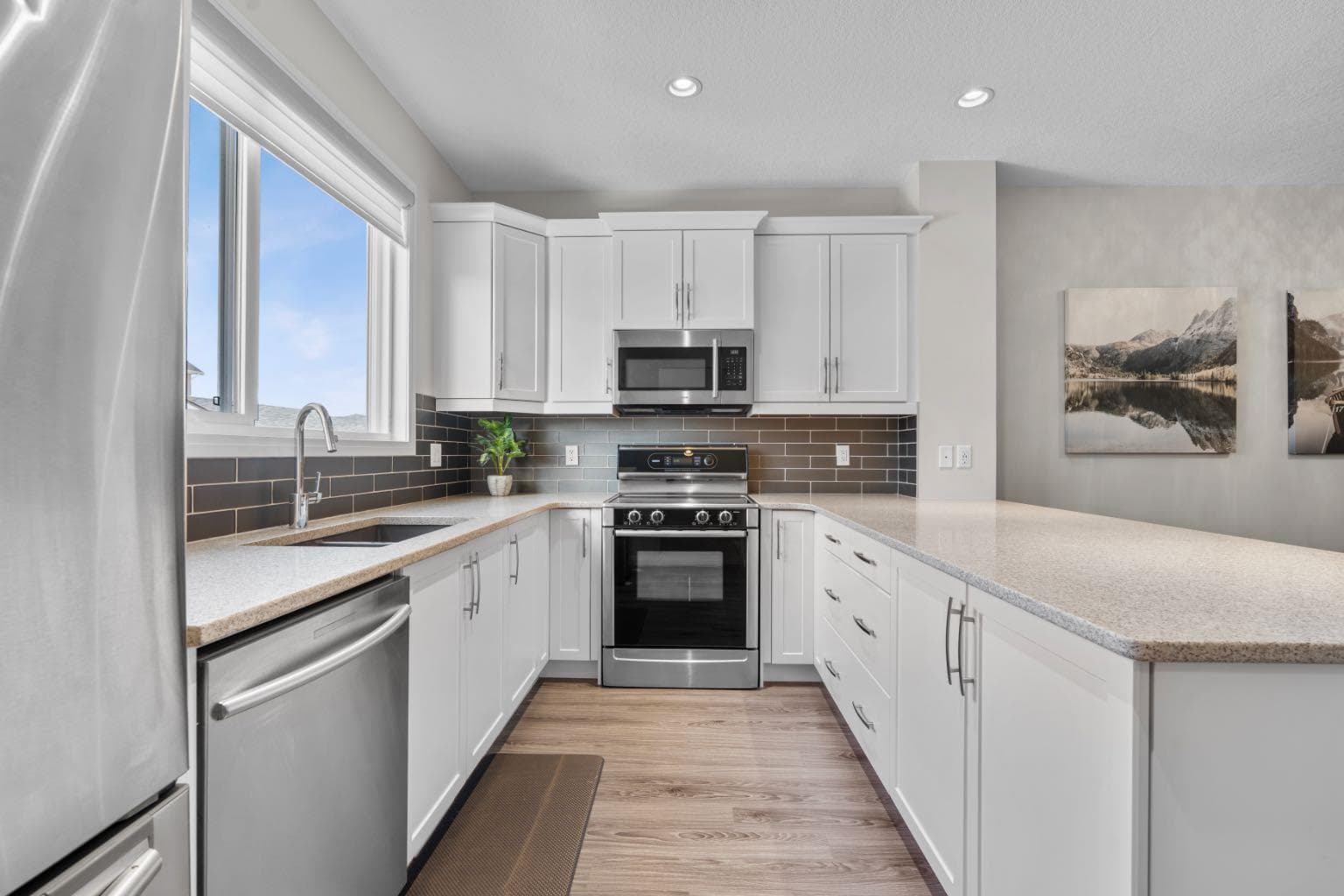 31 Red Embers Lane NE