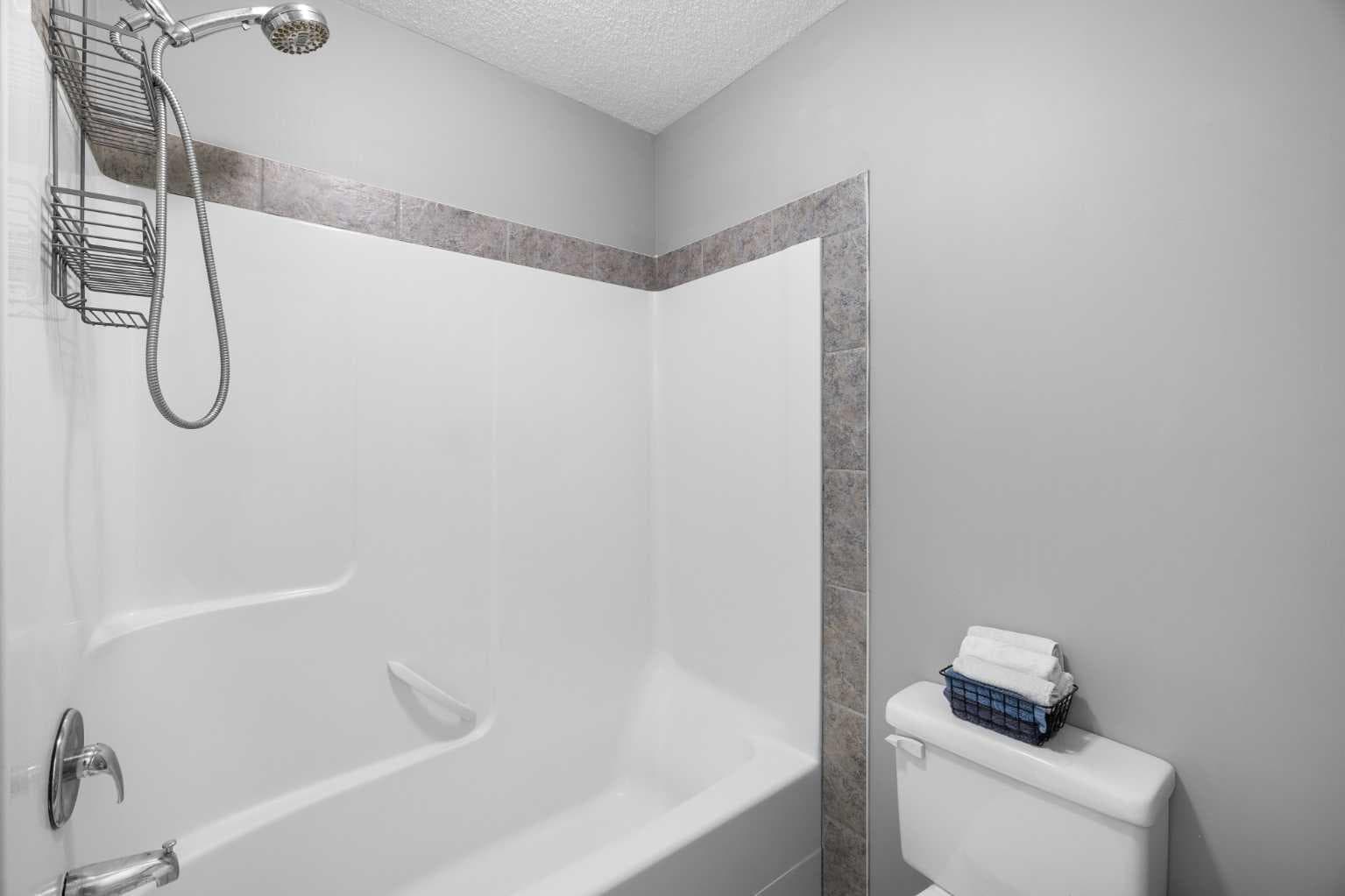 220, 8 Prestwick Pond Terrace SE