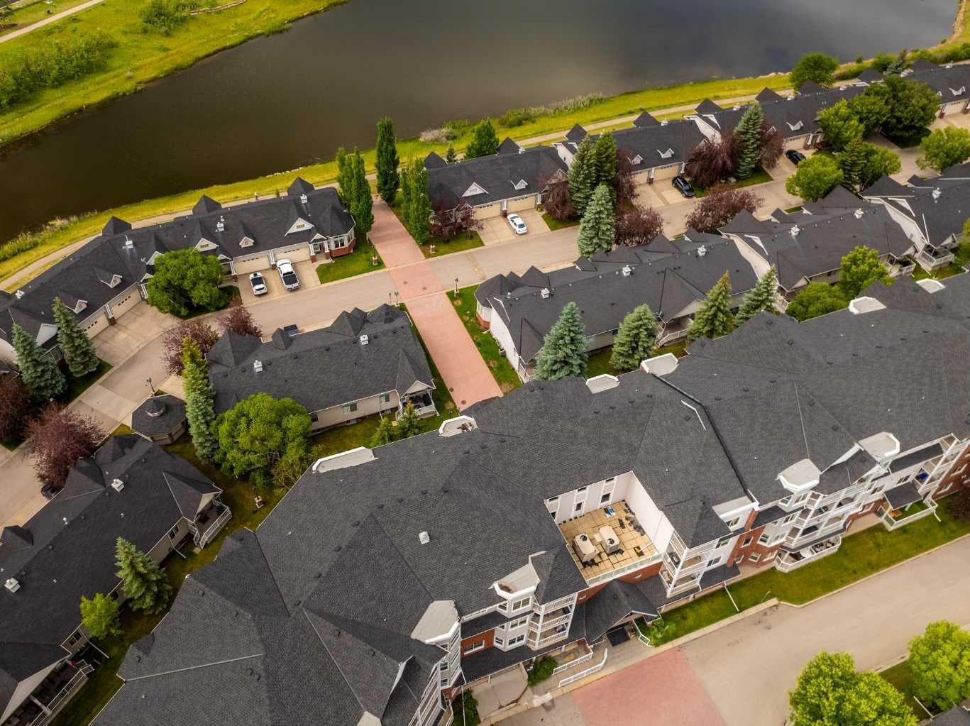 220, 8 Prestwick Pond Terrace SE