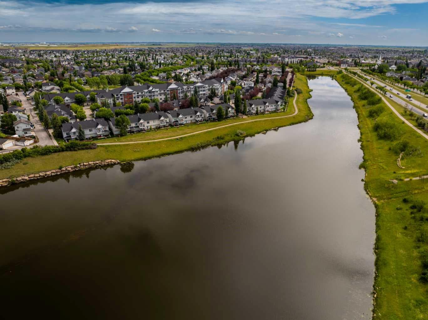 220, 8 Prestwick Pond Terrace SE