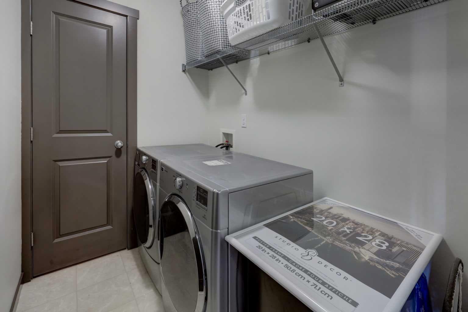 5 Covecreek Mews NE
