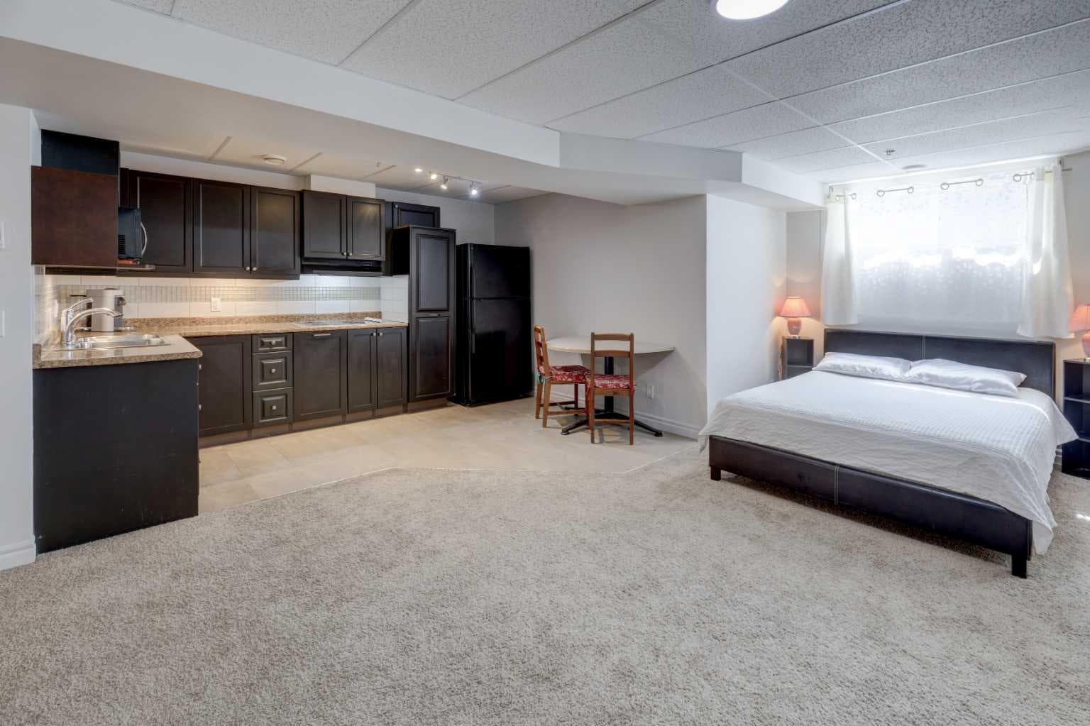 5 Covecreek Mews NE
