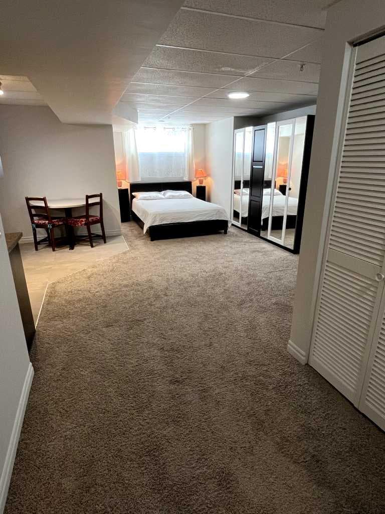 5 Covecreek Mews NE
