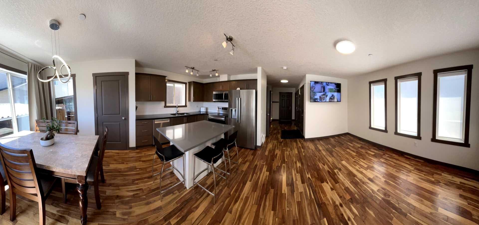 5 Covecreek Mews NE