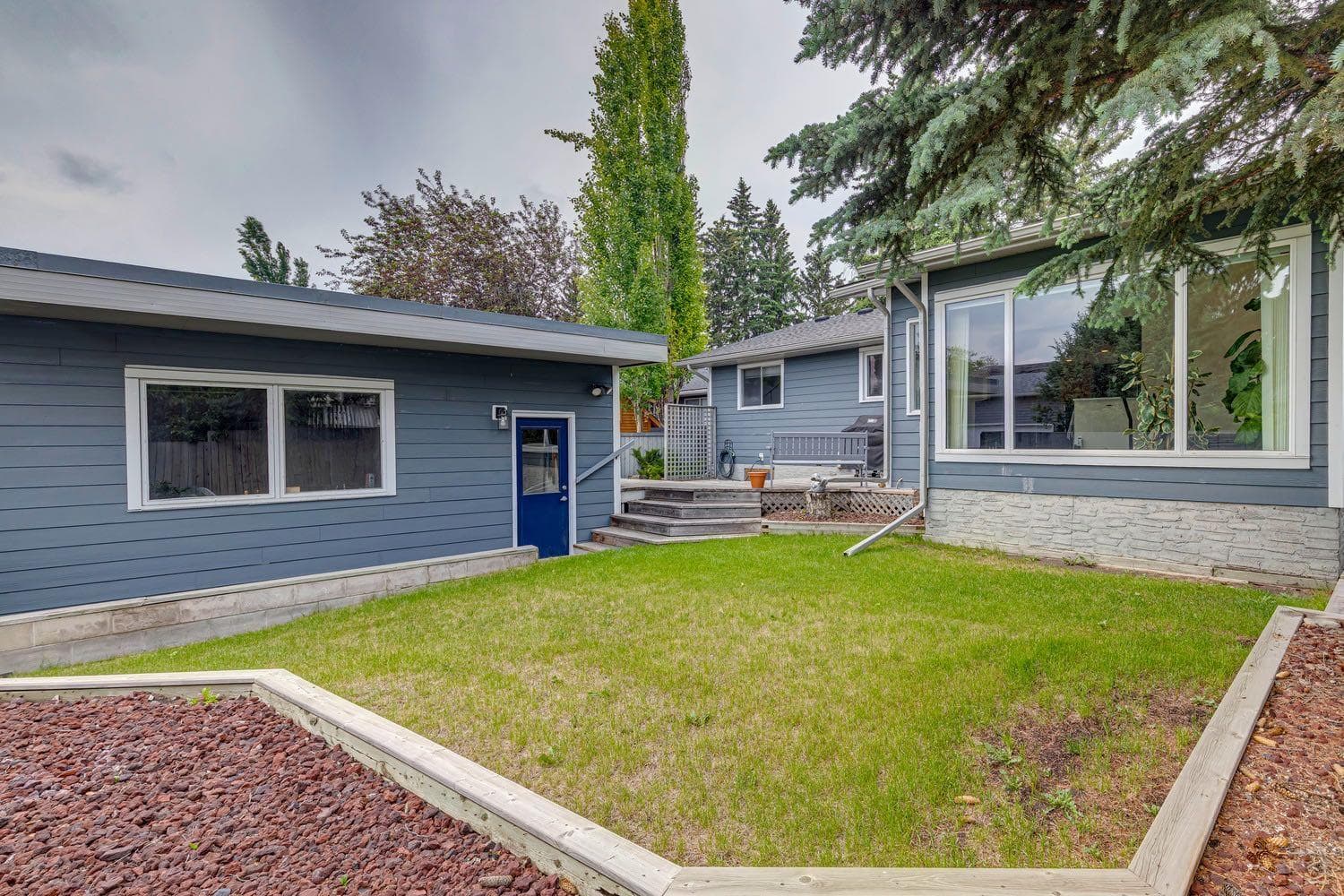 5689 Brenner Crescent NW
