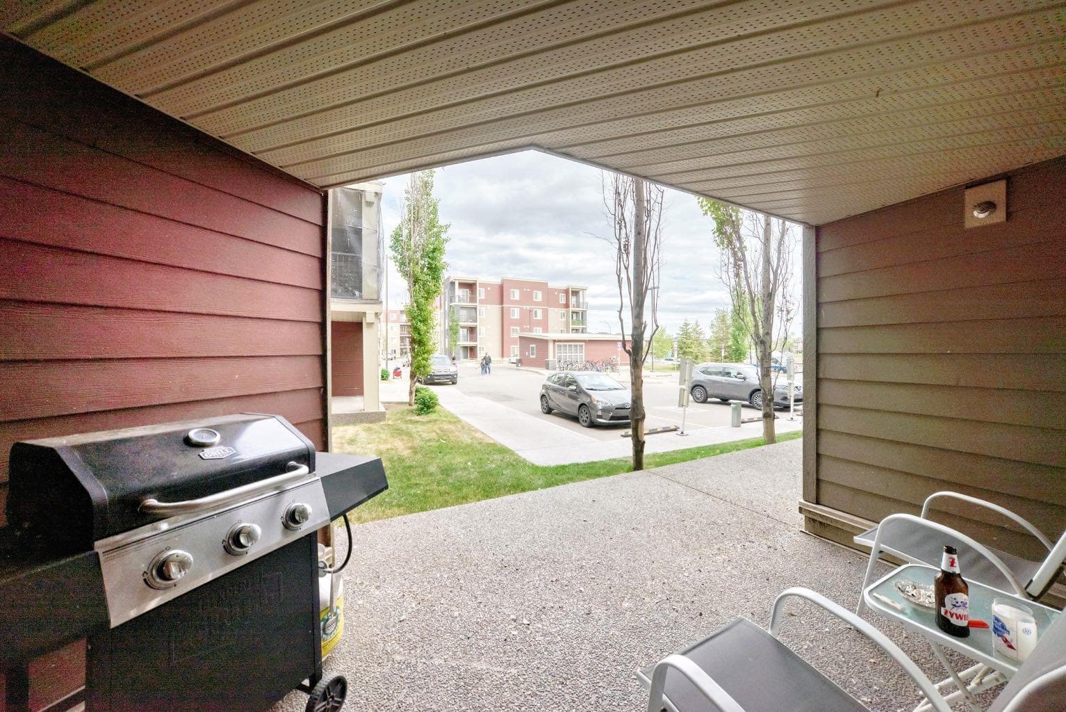 106, 5 Saddlestone Way NE