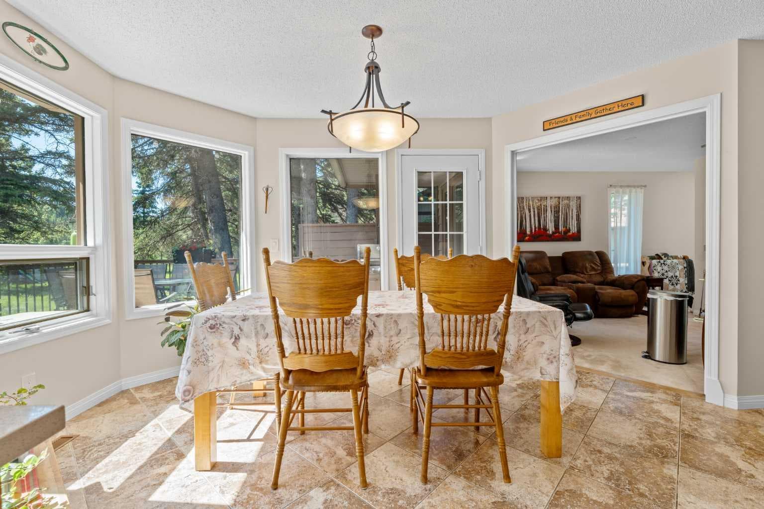 87 Manyhorses Drive  