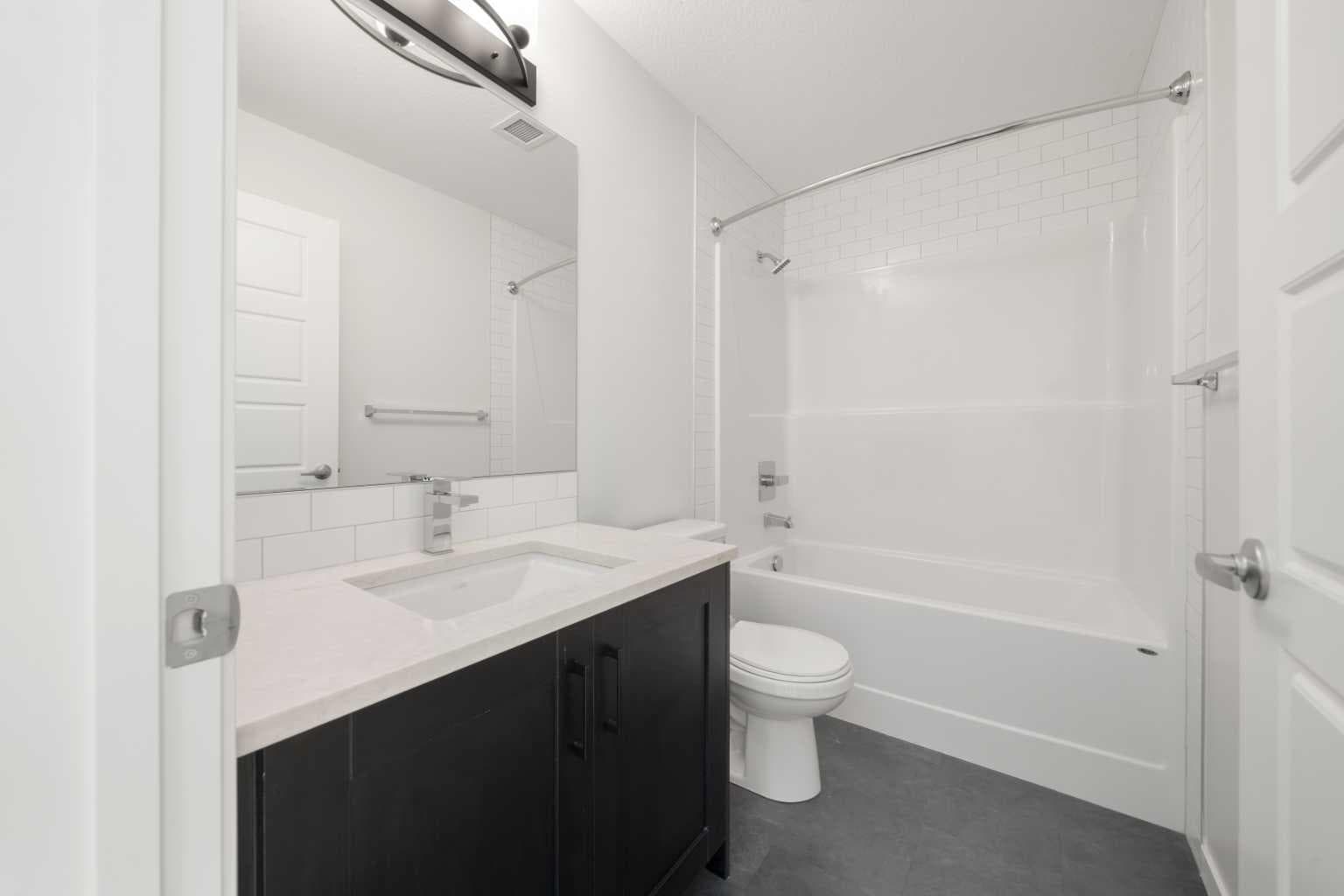 2310, 42 Cranbrook Gardens SE