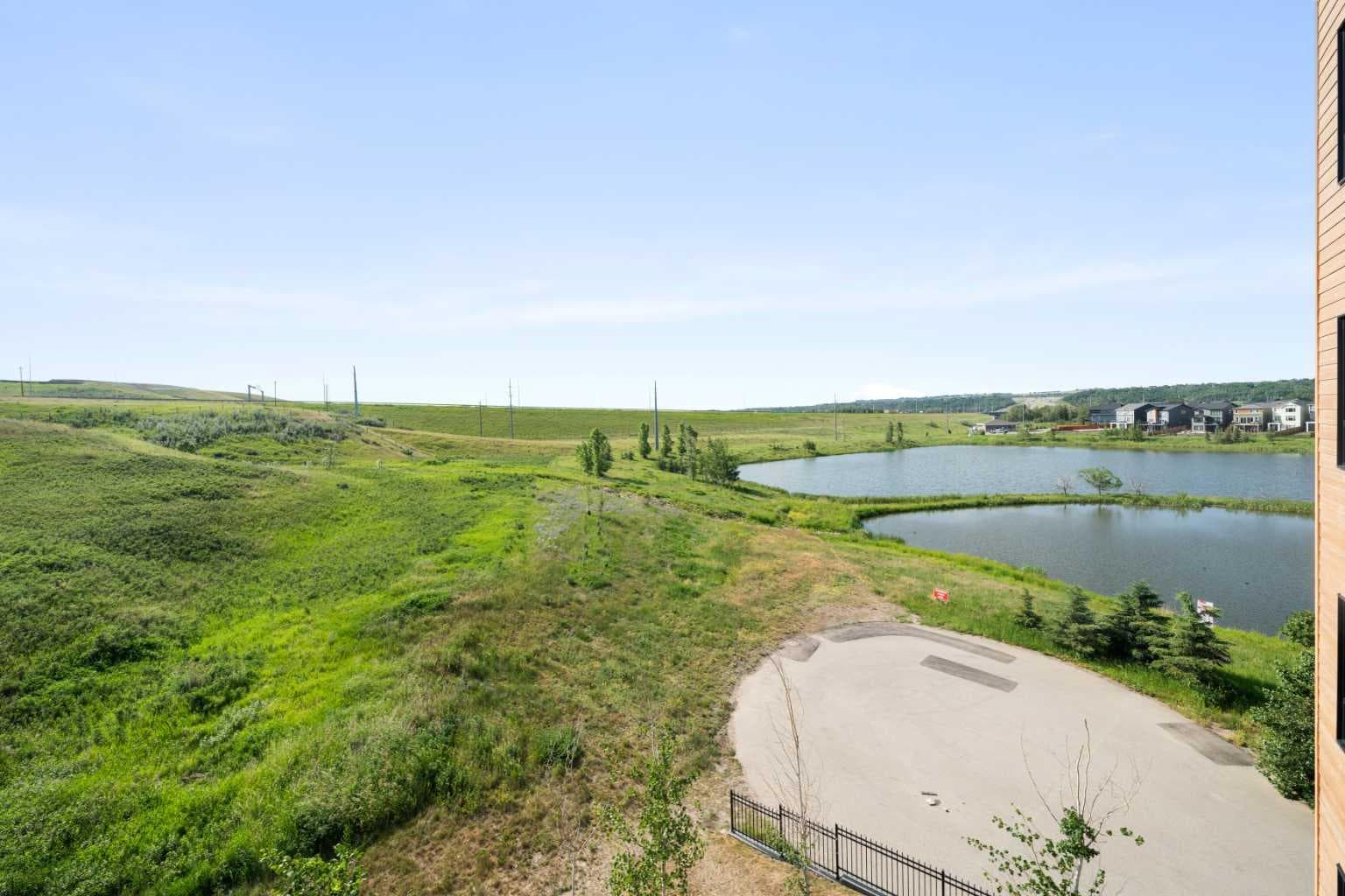 2310, 42 Cranbrook Gardens SE