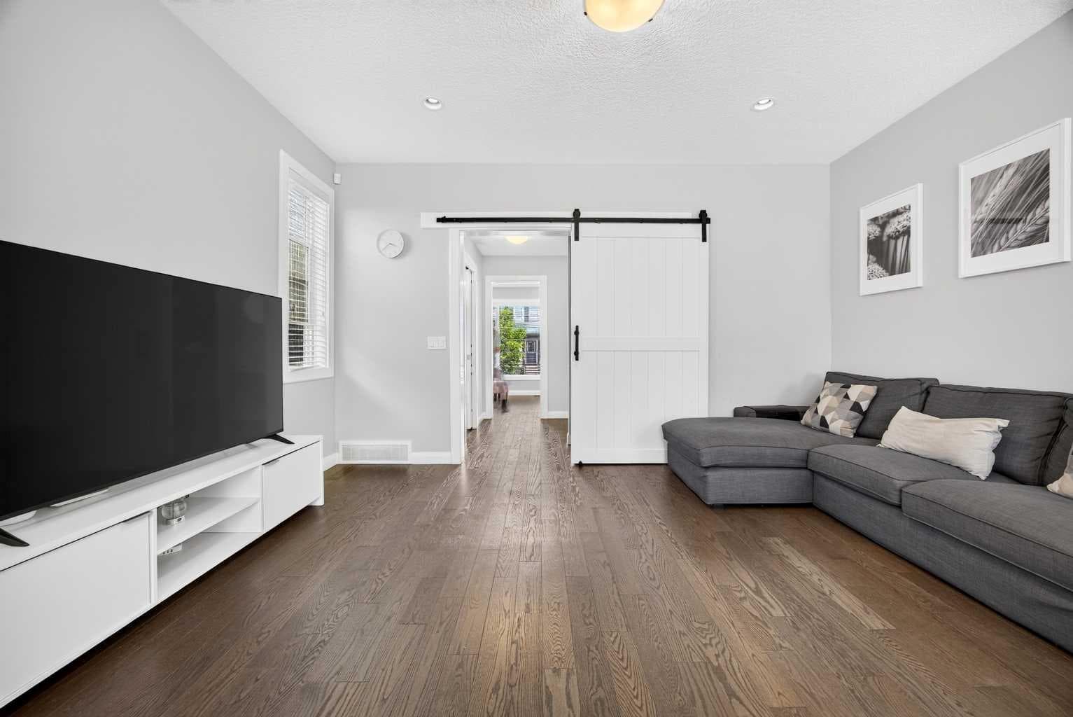 30 Evanscrest Rise NW