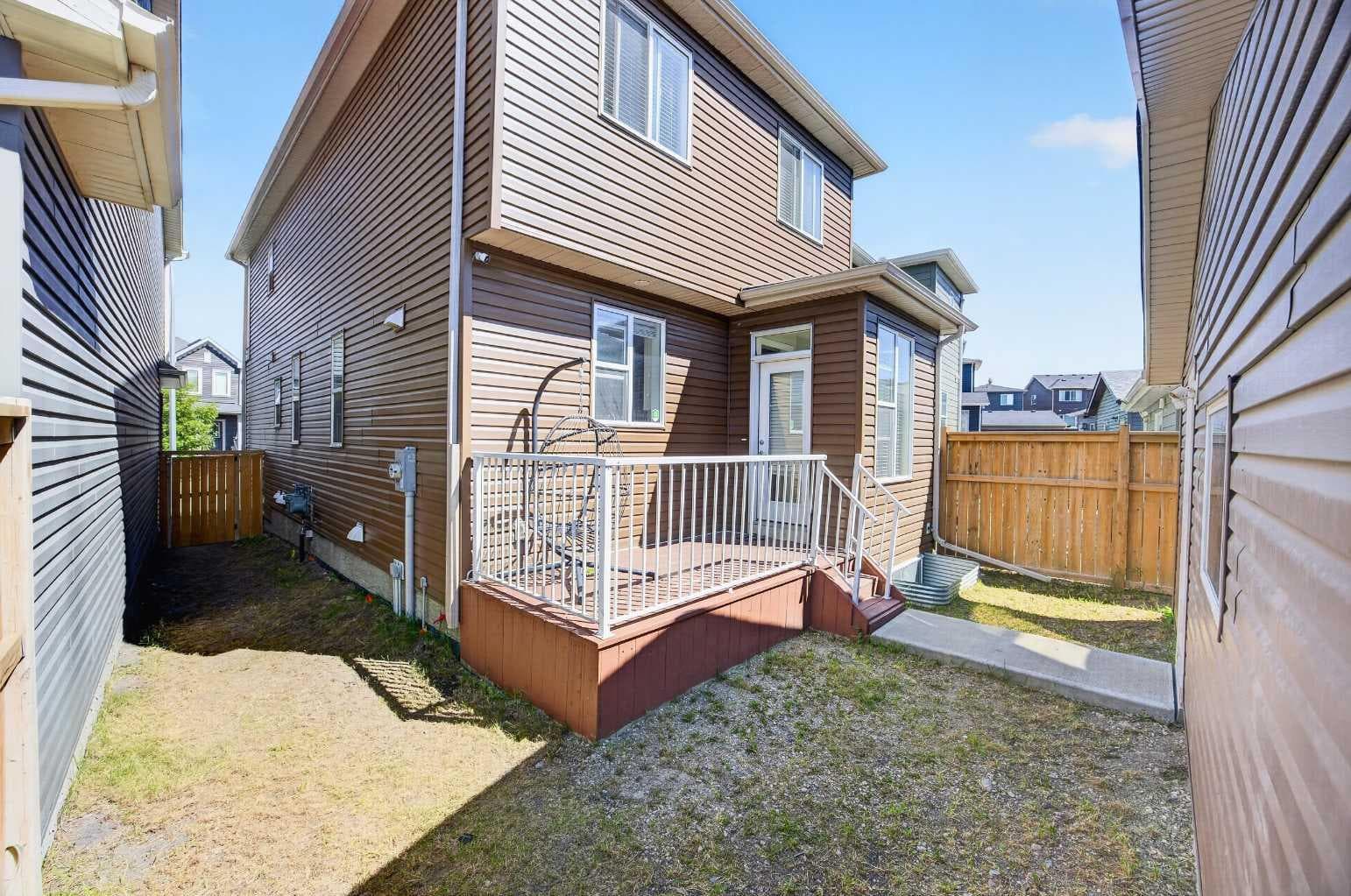 30 Evanscrest Rise NW