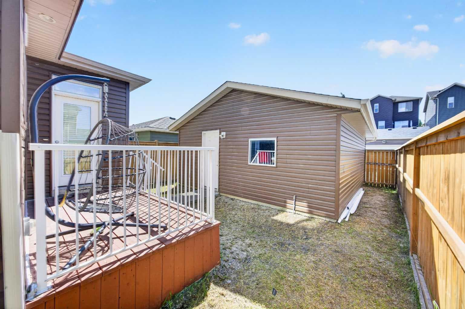 30 Evanscrest Rise NW
