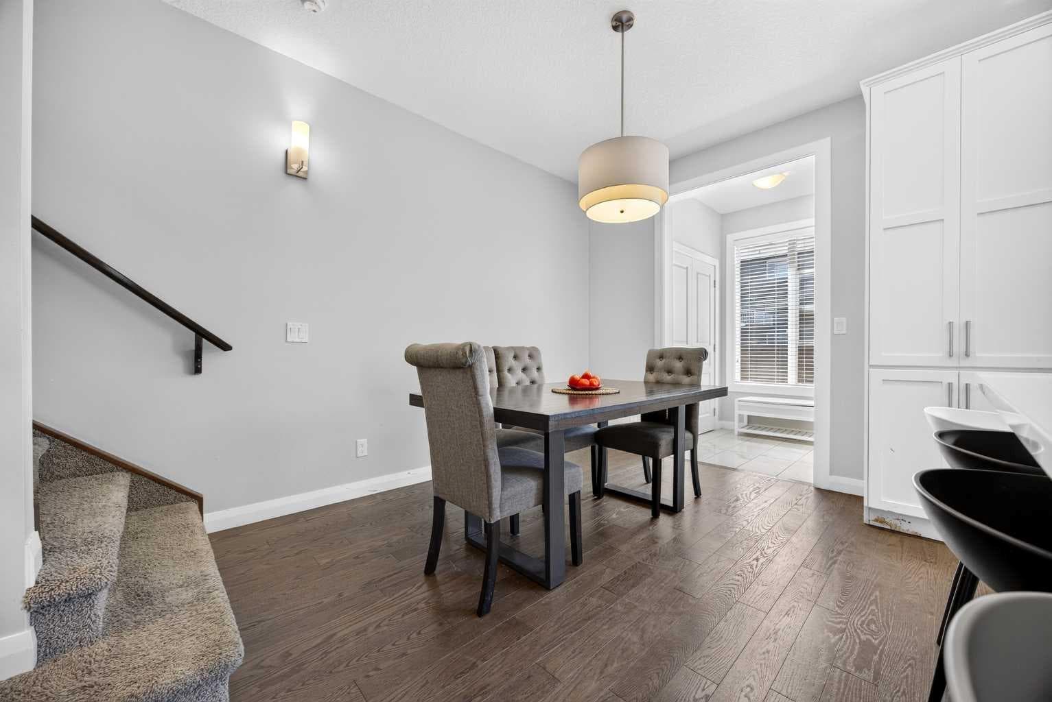 30 Evanscrest Rise NW