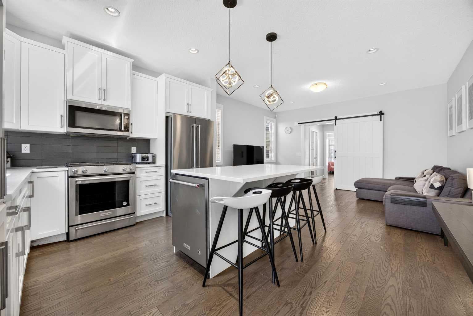 30 Evanscrest Rise NW