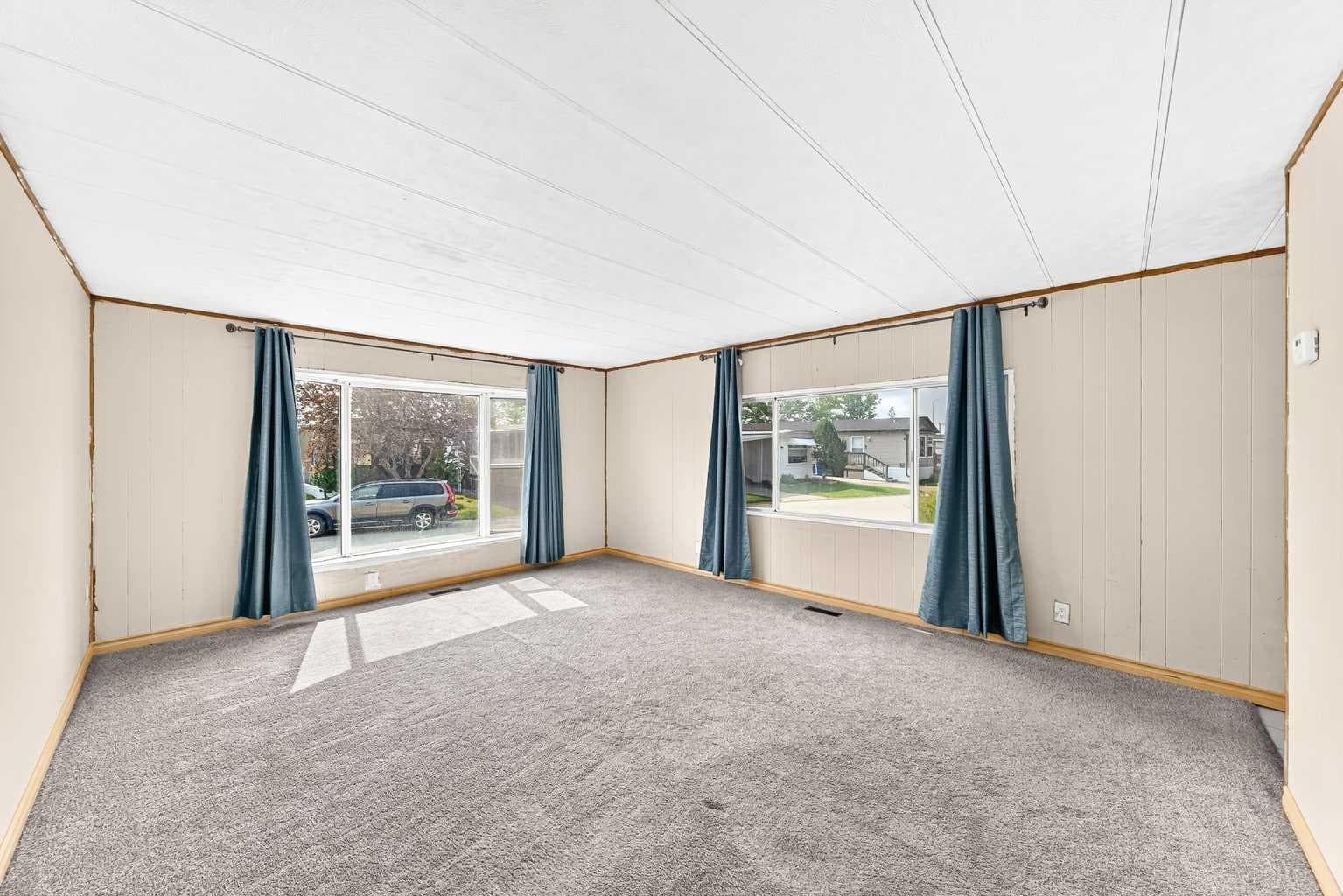175, 99 Arbour Lake Road NW