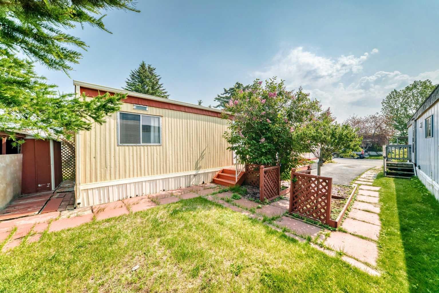 175, 99 Arbour Lake Road NW