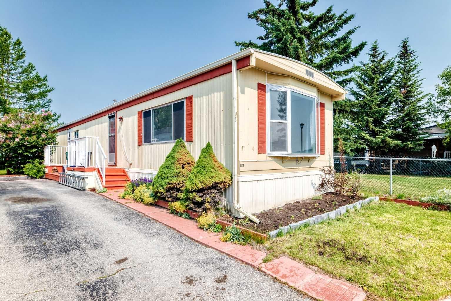 175, 99 Arbour Lake Road NW