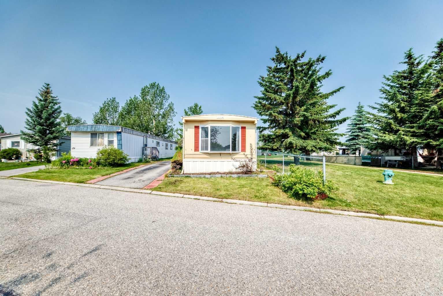 175, 99 Arbour Lake Road NW