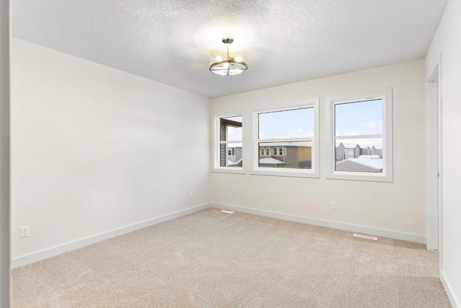 43 Belvedere Point SE