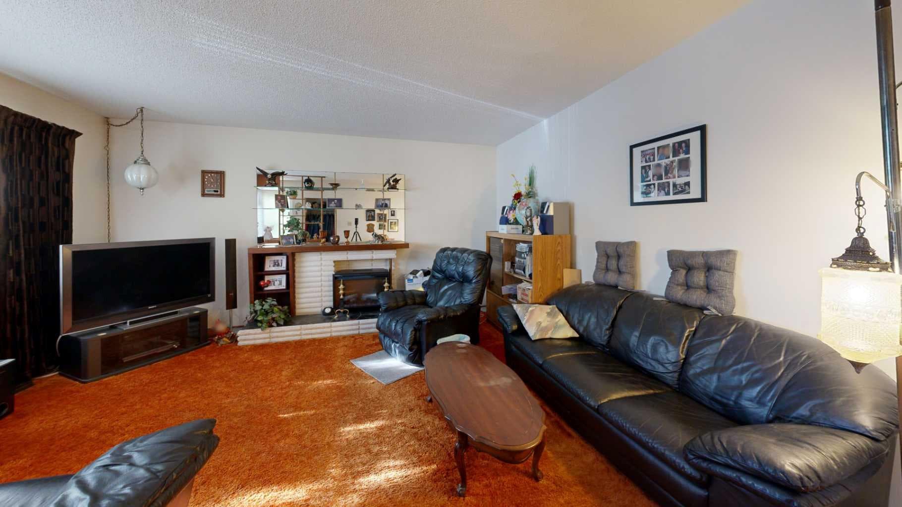 1424 Radisson Drive SE