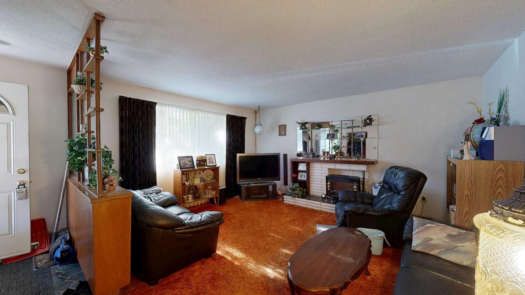 1424 Radisson Drive SE