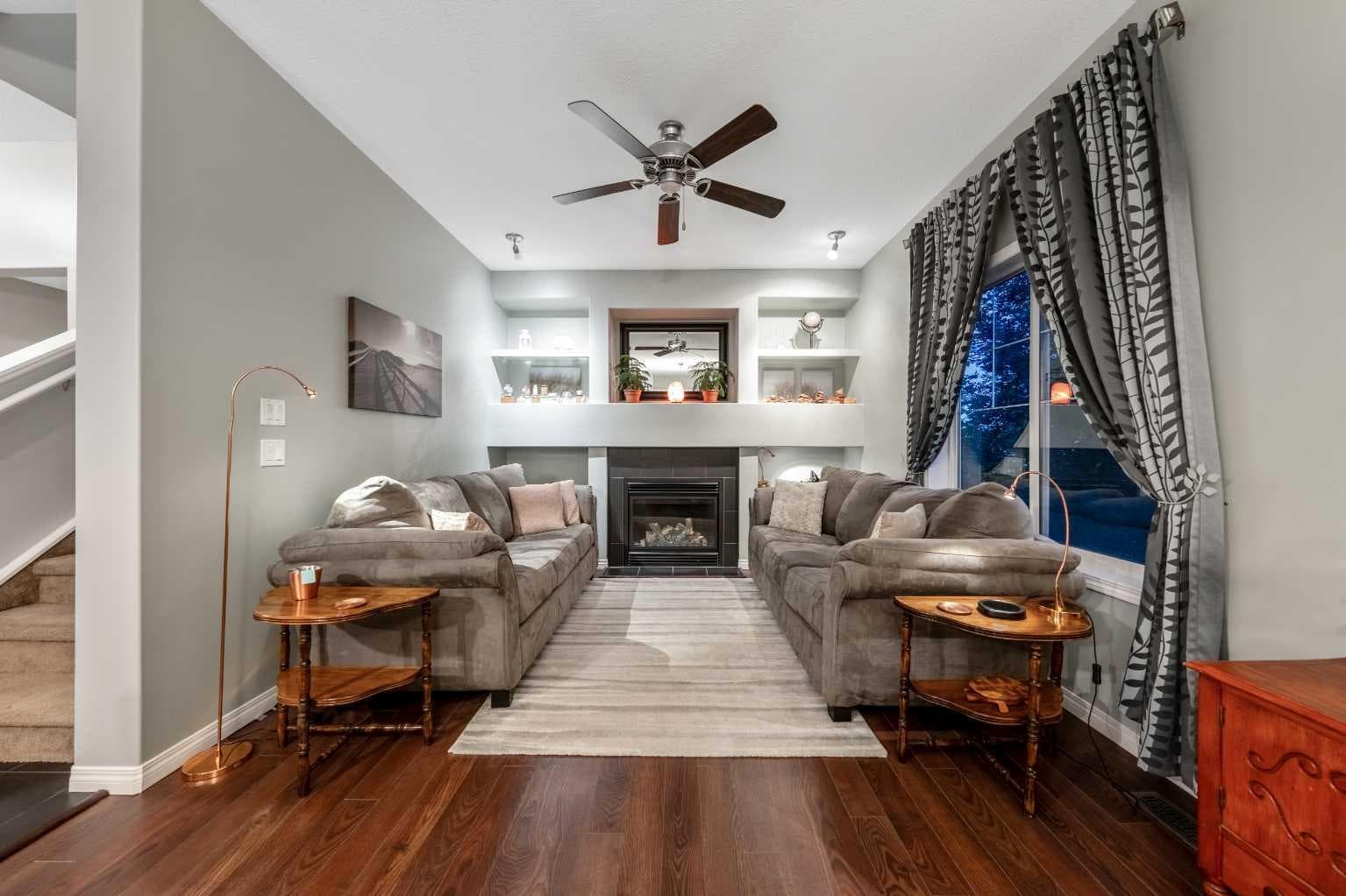 43 Arbours Circle NW