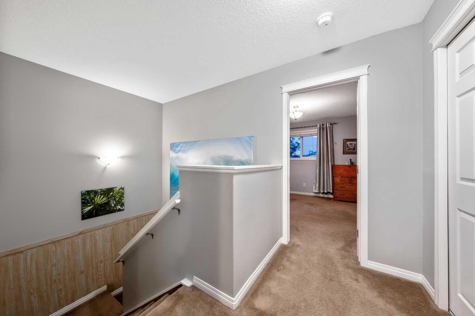 43 Arbours Circle NW