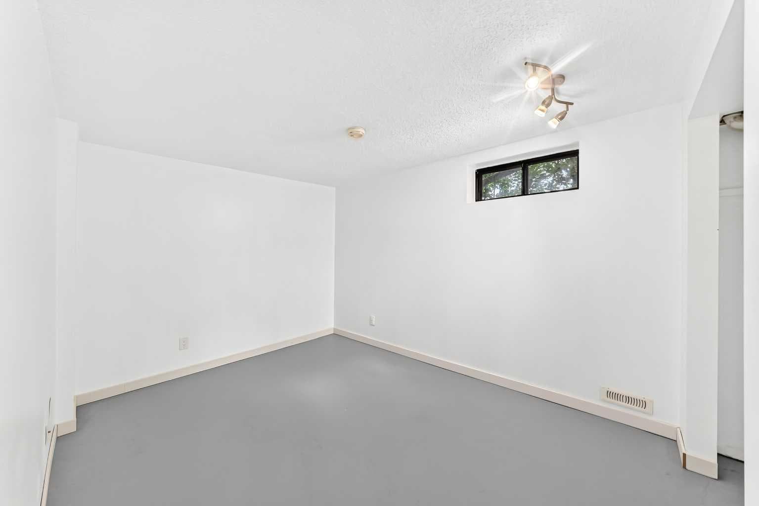 515, 500 Allen Street SE
