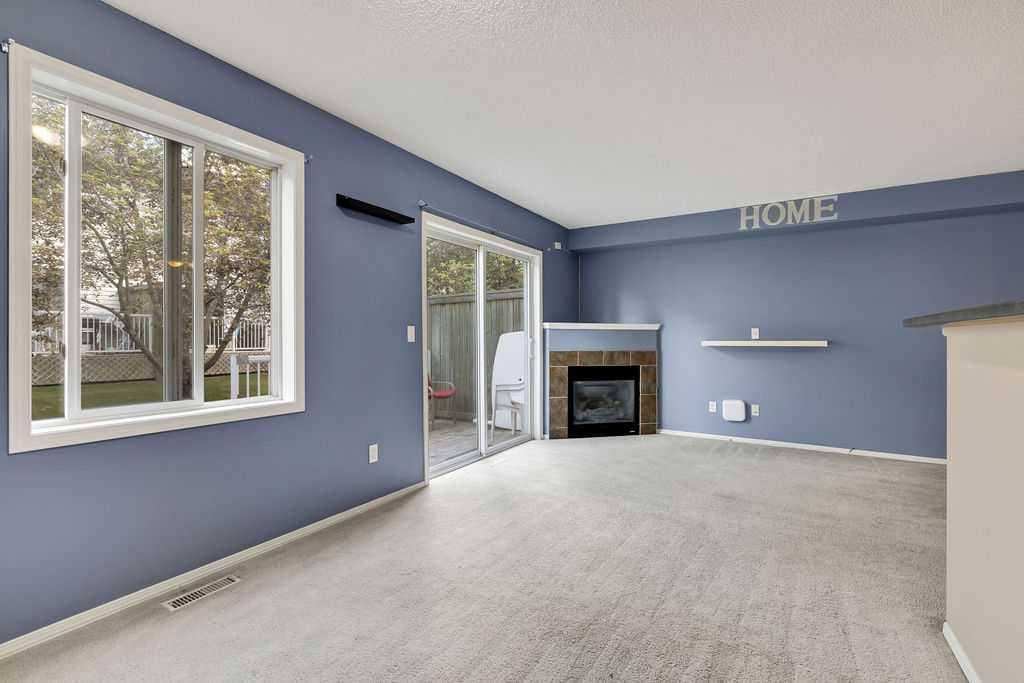 155 Citadel Meadow Gardens NW