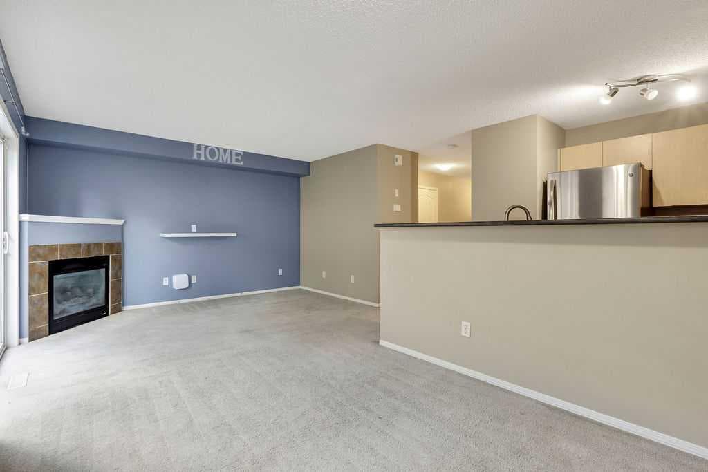 155 Citadel Meadow Gardens NW