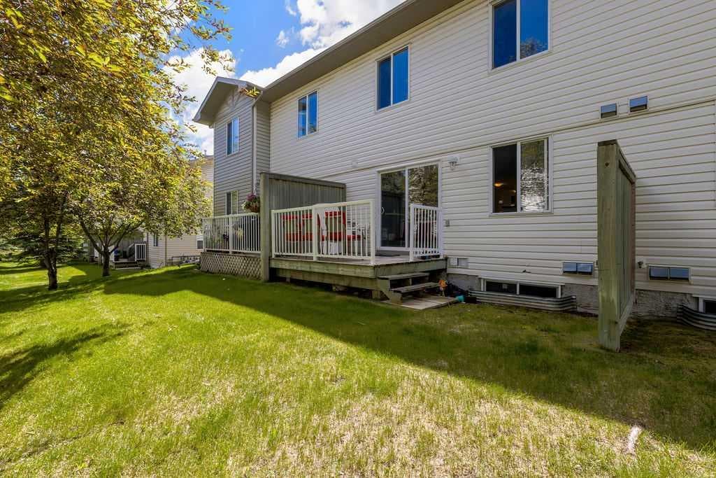 155 Citadel Meadow Gardens NW