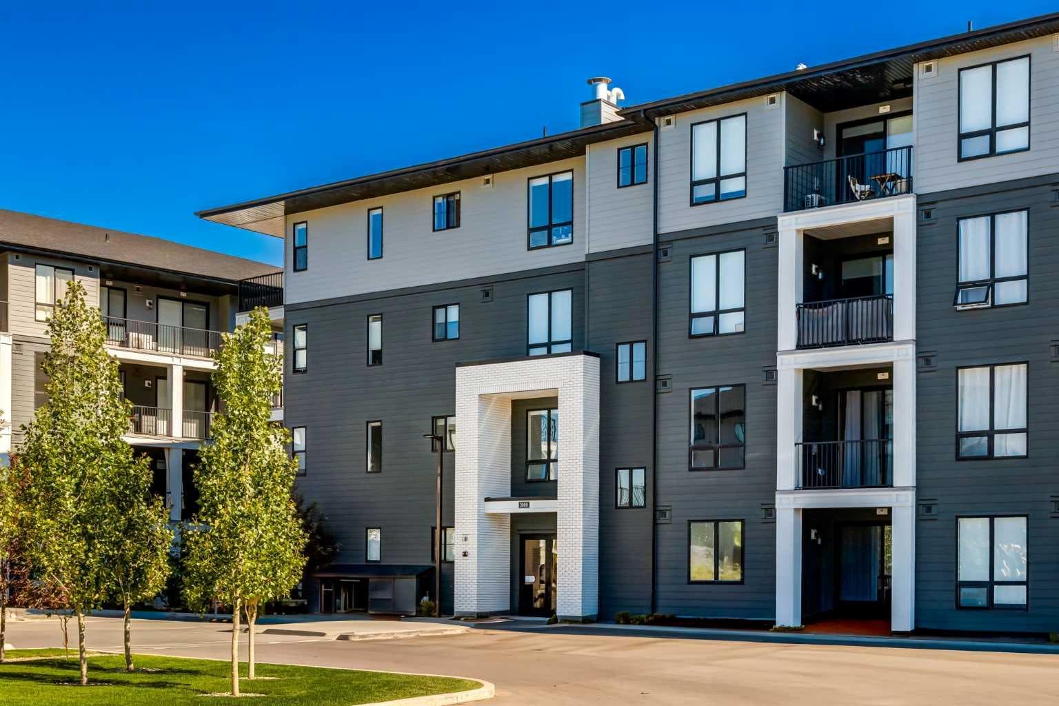 3210, 740 Legacy Village Road SE