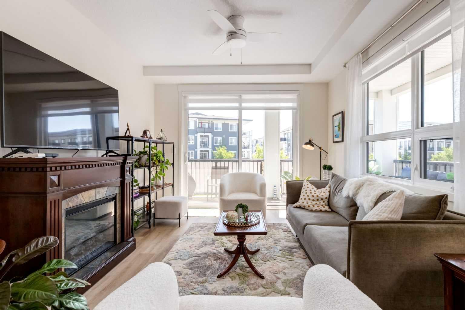 3210, 740 Legacy Village Road SE