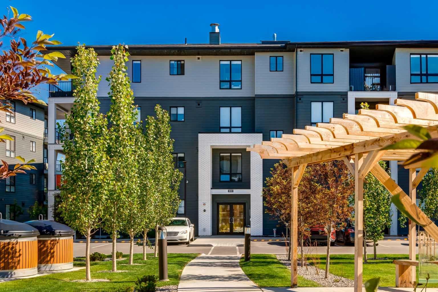 3210, 740 Legacy Village Road SE