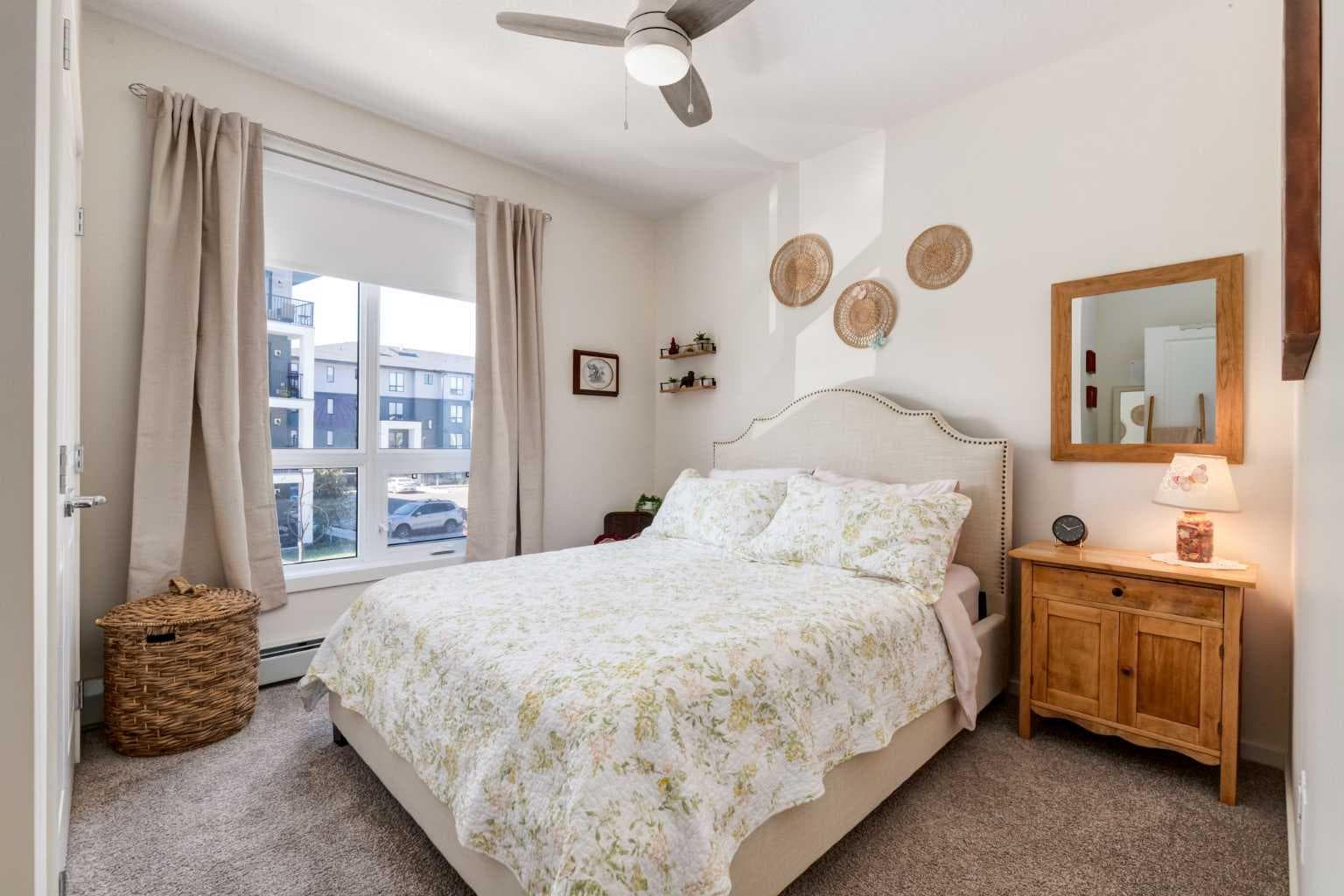 3210, 740 Legacy Village Road SE