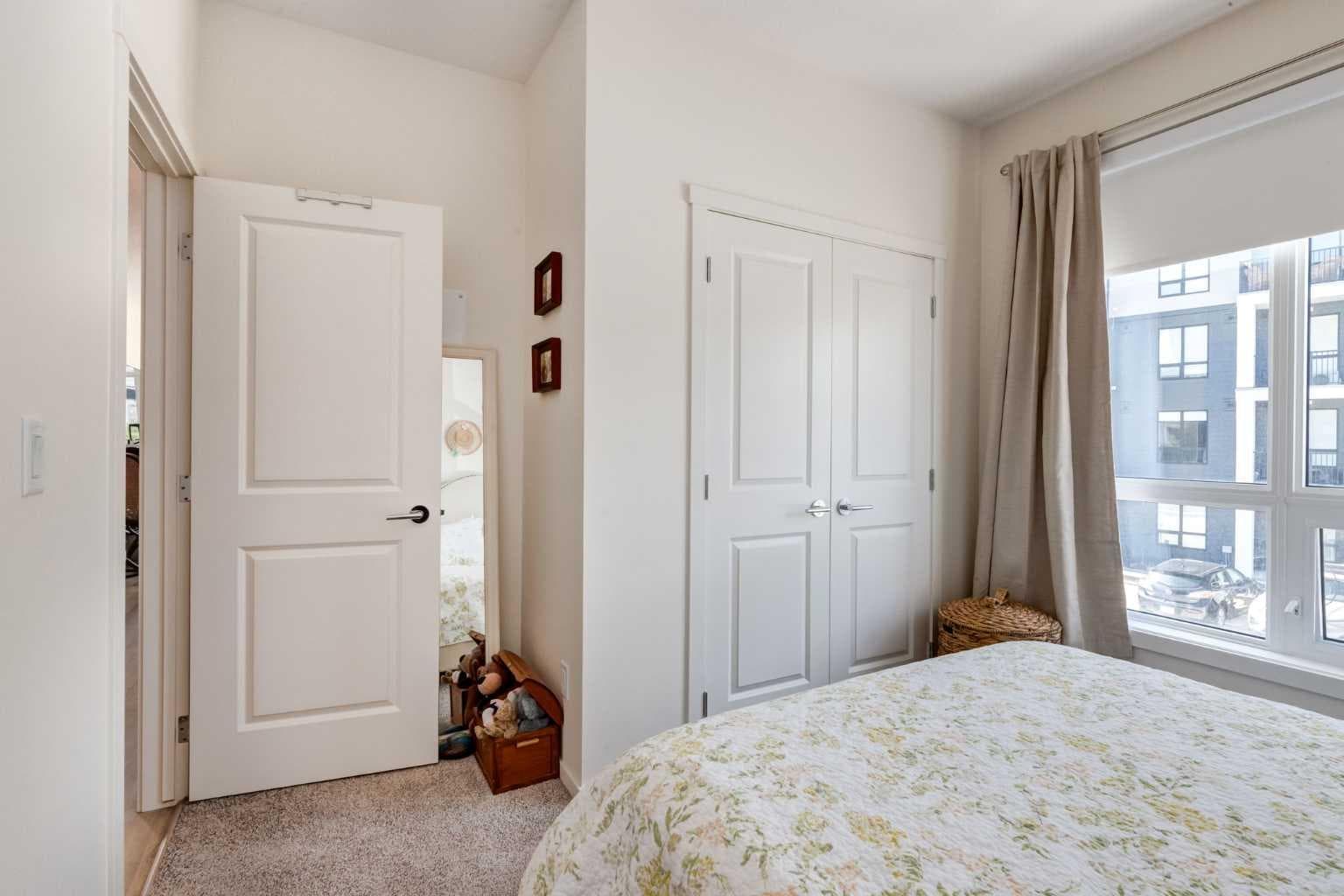 3210, 740 Legacy Village Road SE
