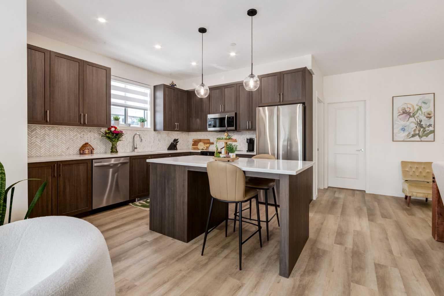 3210, 740 Legacy Village Road SE