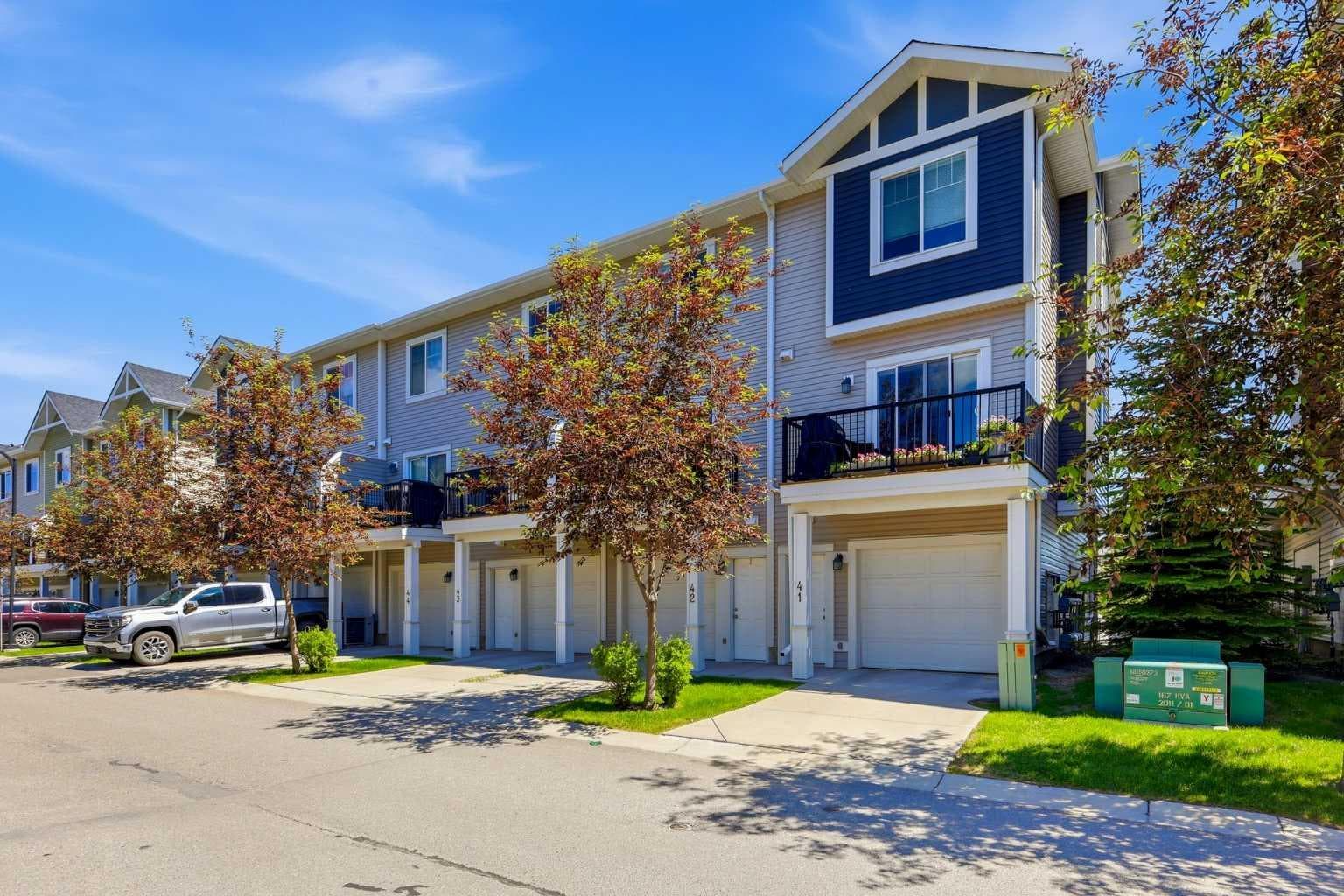 43, 300 Marina Drive 
