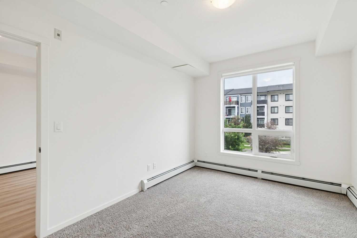 2206, 740 Legacy Village Road SE