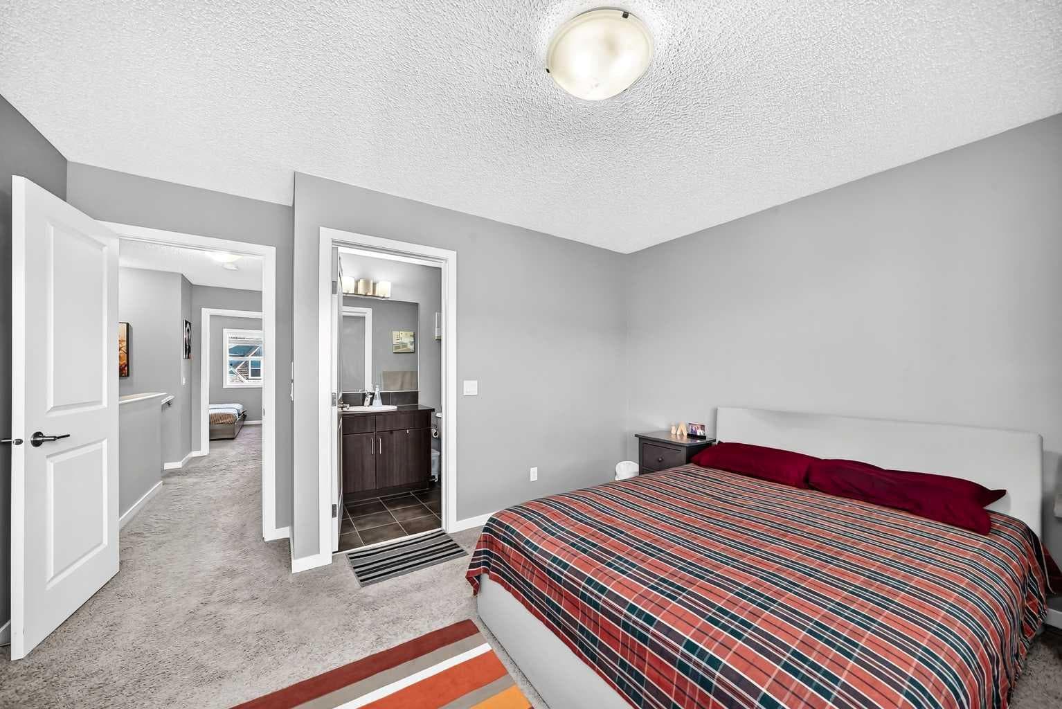 4016 New Brighton Grove SE