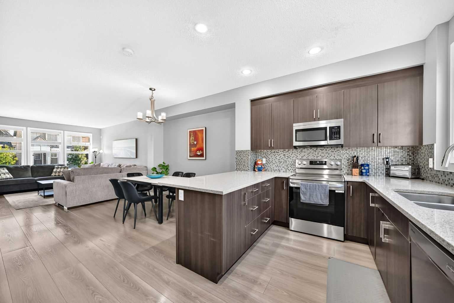 4016 New Brighton Grove SE