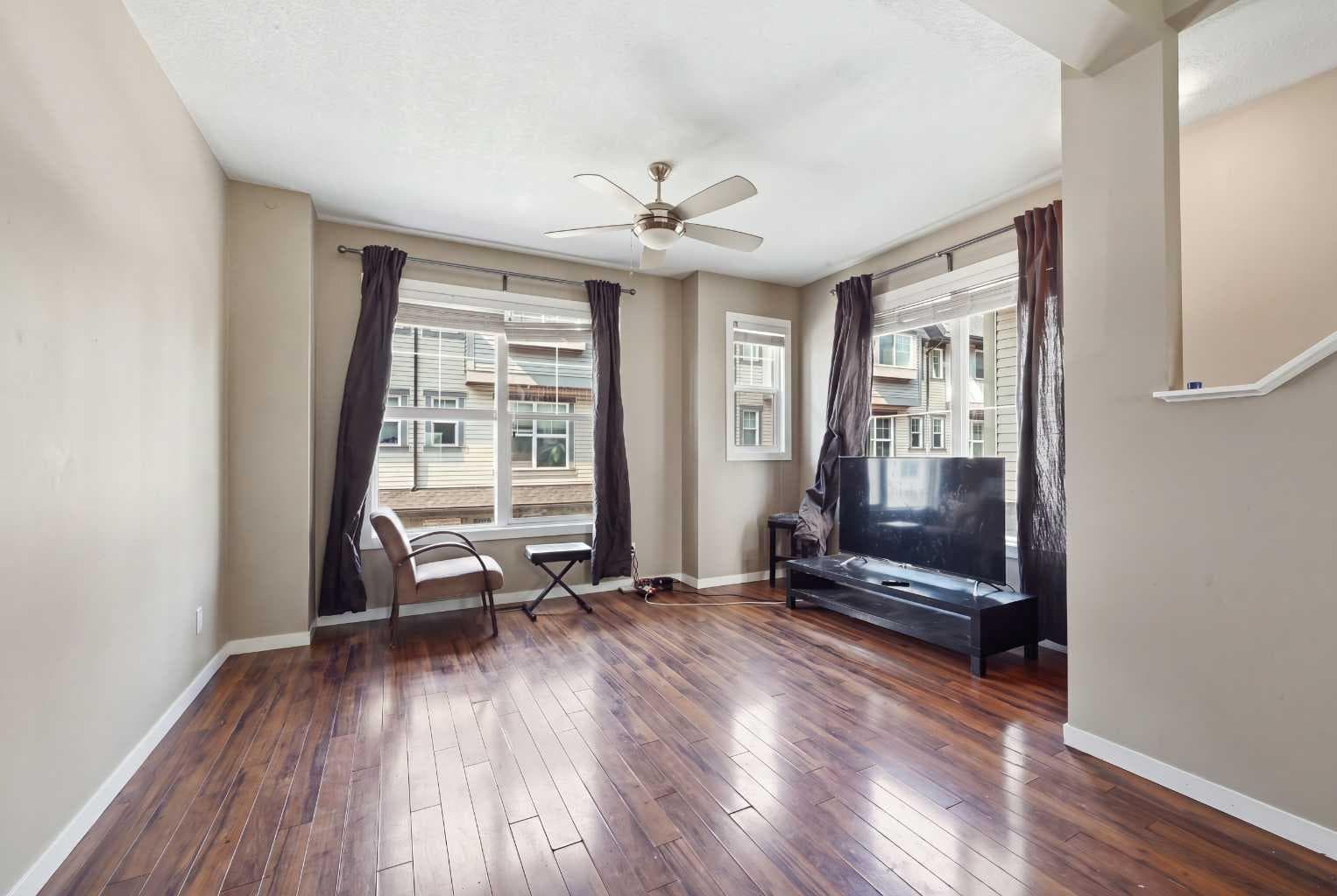 28 New Brighton Point SE