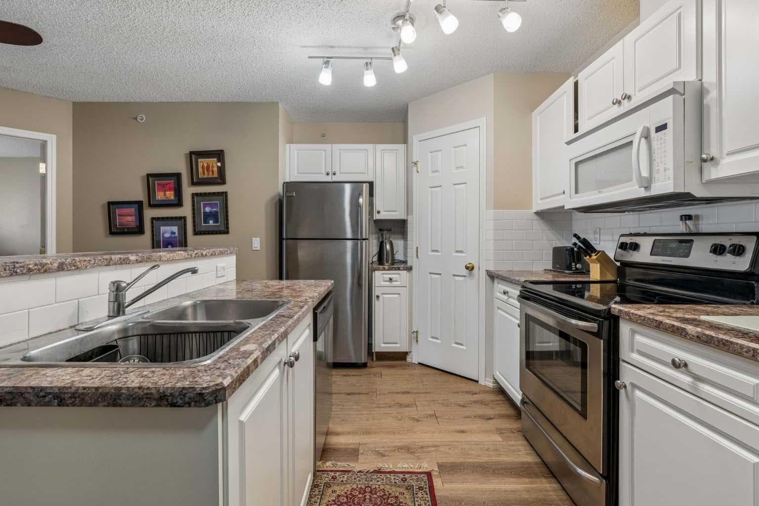 413, 260 Shawville Way SE