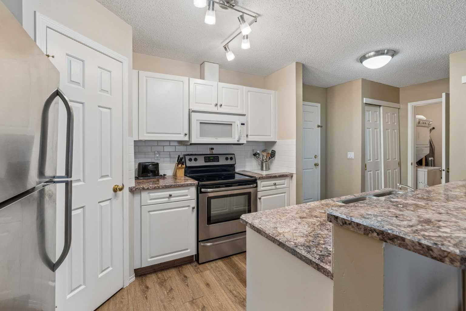 413, 260 Shawville Way SE