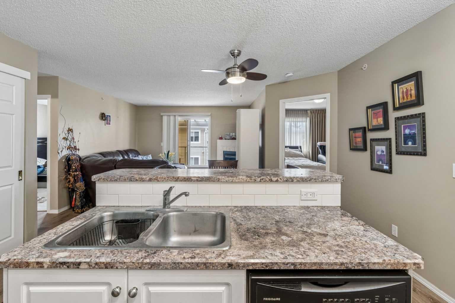 413, 260 Shawville Way SE