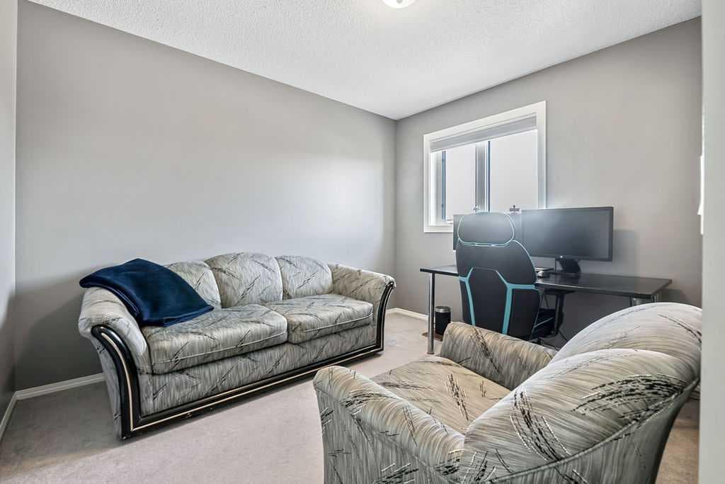 113 Harvest Oak Rise NE