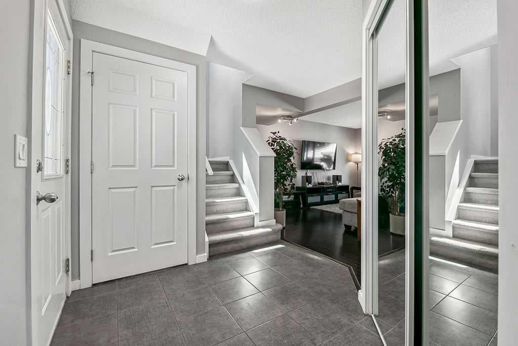 113 Harvest Oak Rise NE