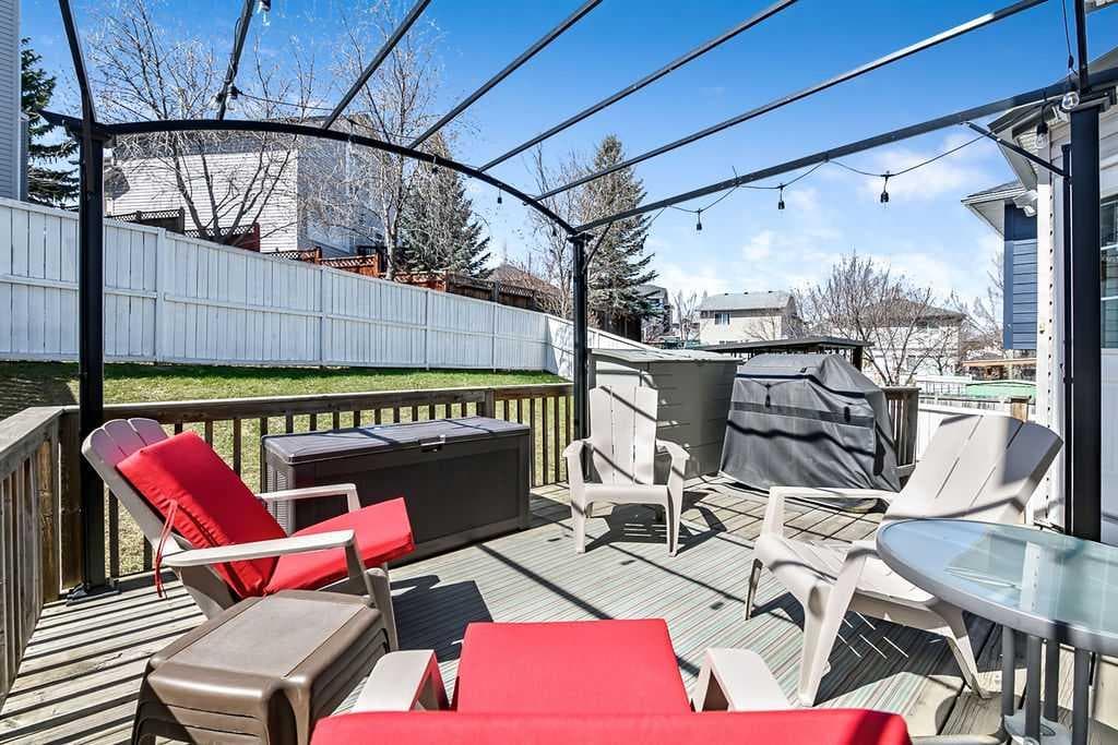 113 Harvest Oak Rise NE