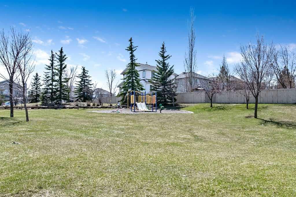 113 Harvest Oak Rise NE