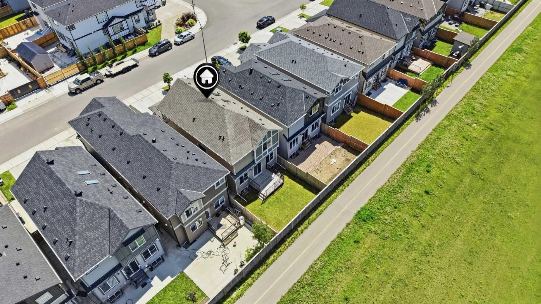 107 Savanna Way NE